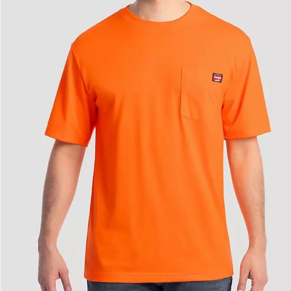 NWT Wrangler Men's Bright Orange Short Sleeve Pocket Tee